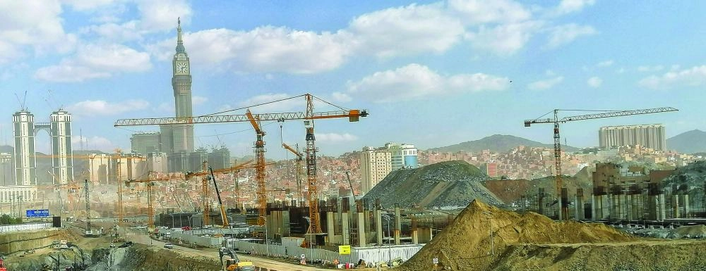 رفع قواعد مسجد الملك عبدالله بمكة (أنس الحارثي)