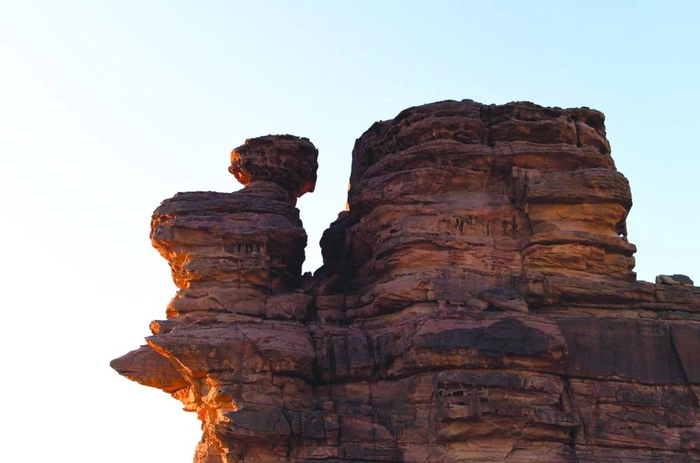 






جبل السفينة في تبوك               (واس)