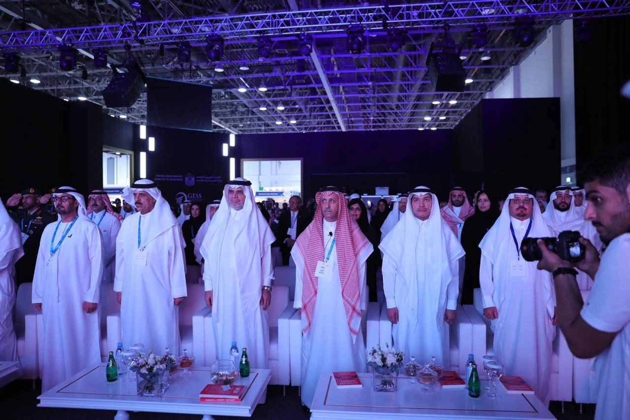 موهبة تعرض إنجازاتها في رعاية الموهوبين ونشر ثقافة الابداع