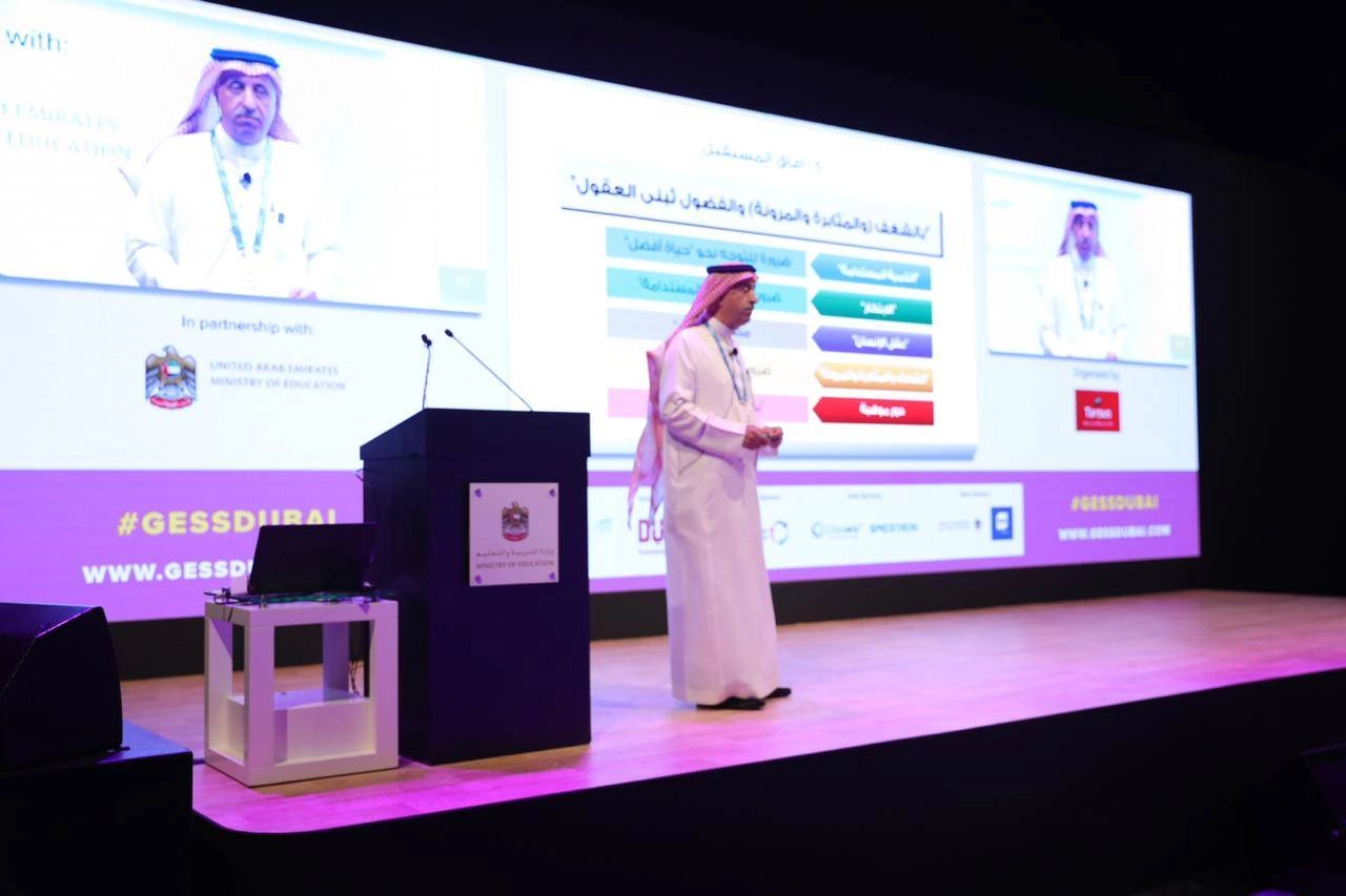 موهبة تعرض إنجازاتها في رعاية الموهوبين ونشر ثقافة الابداع