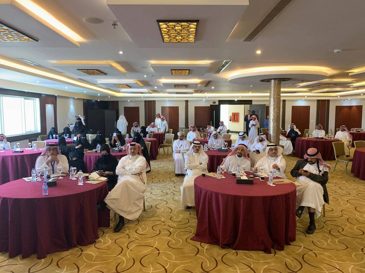 جانب من الحضور                                     (مكة)