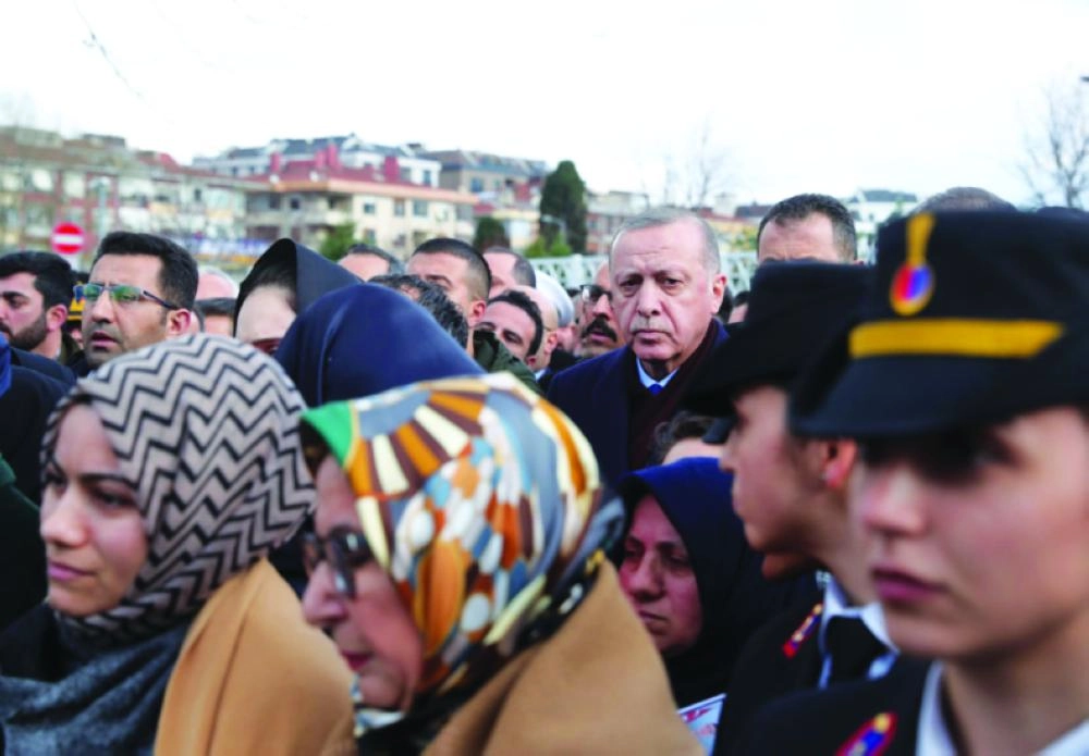 الرئيس التركي يشارك في تشييع جندي قتل في إدلب (د ب أ)