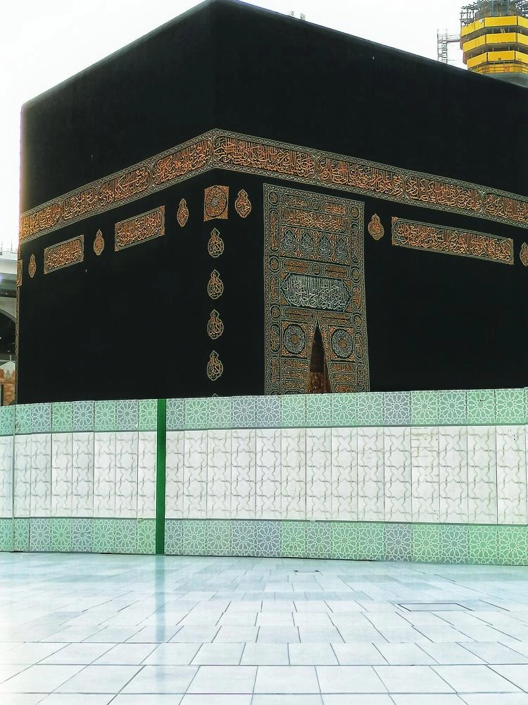 سواتر وضعت في المطاف (أنس الحارثي) 