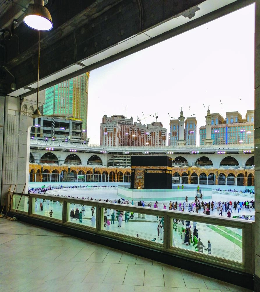 سواتر وضعت في المطاف (أنس الحارثي) 