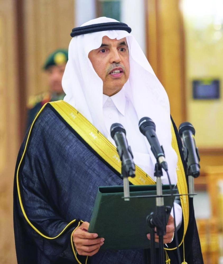 






محمد المسهر يؤدي القسم