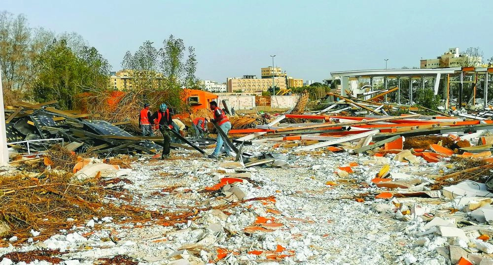 أعمال هدم مدينة الملك فهد الساحلية (أنس الحارثي) 