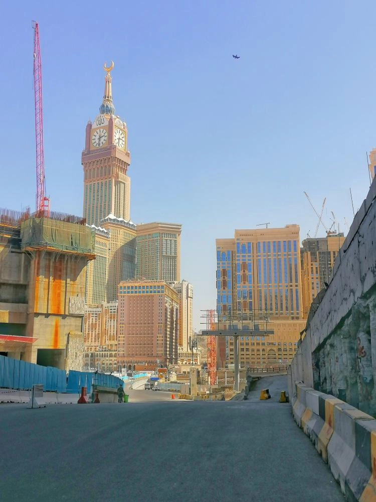 منافذ الحرم ومركزيته  تصوير انس الحارثي