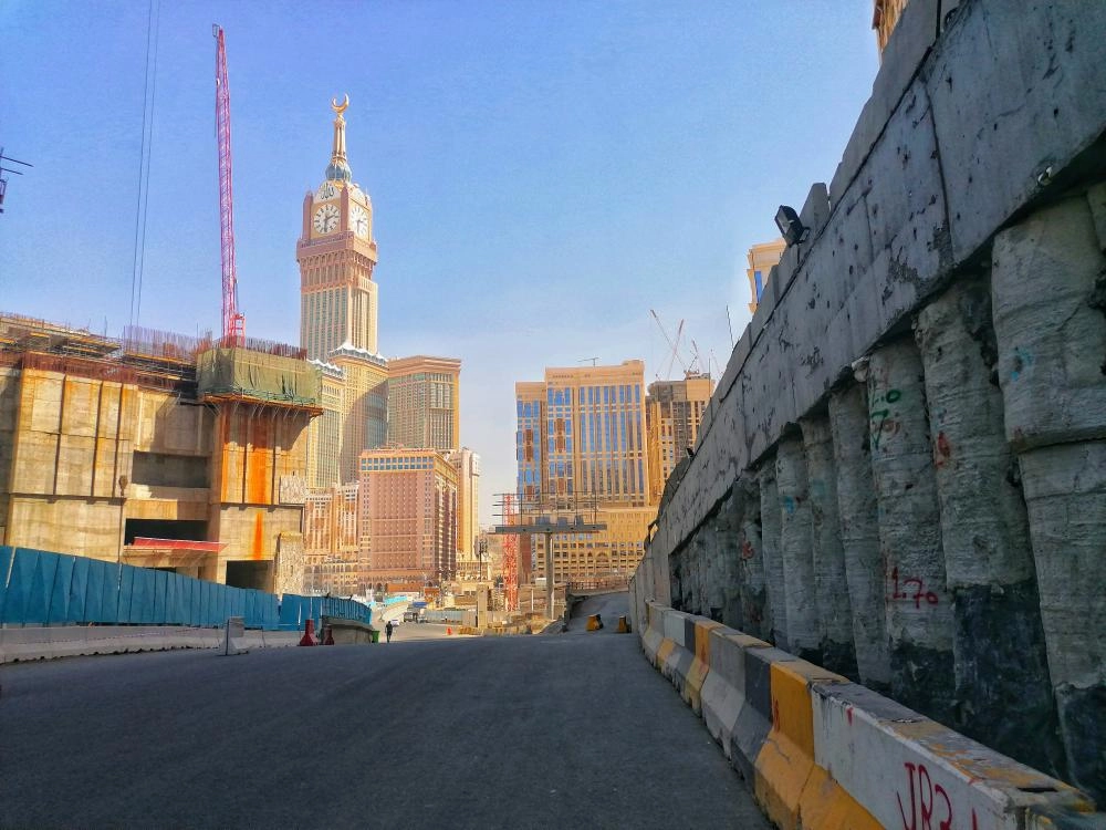 منافذ الحرم ومركزيته  تصوير انس الحارثي