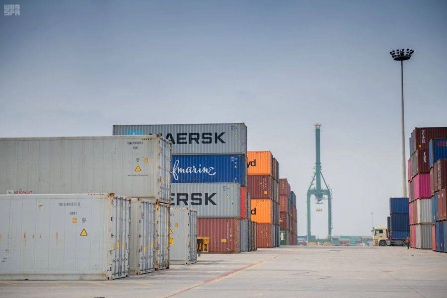 ميناء الملك عبدالعزيز بالدمام (مكة)