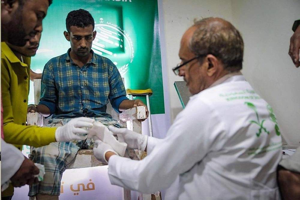 






خدمات طبية سعودية تقدم لمواطنين يمنيين                        (واس)