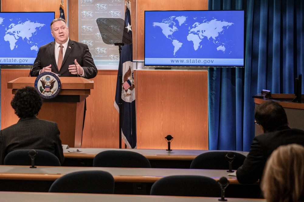 






مايك بومبيو يتحدث في مؤتمر صحفي                                               (د ب أ)