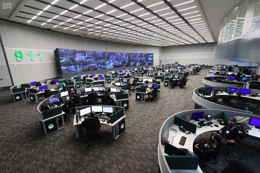 






مركز العمليات الأمنية الموحدة                                               (مكة)