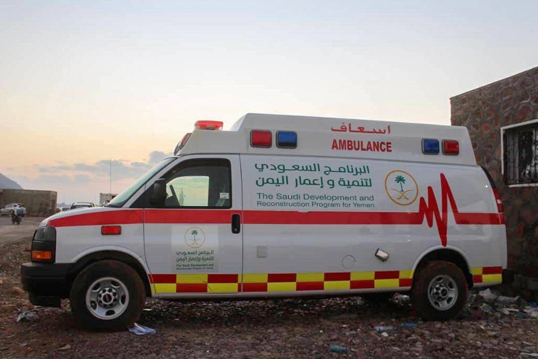 "إعمار اليمن" يدشن مشروعين لدعم أنظمة السلامة في مطار سقطرى وتيسير تنقلات أهاليها