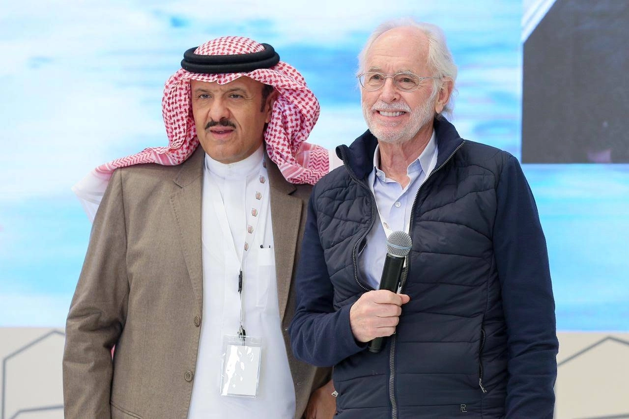 نادي الطيران السعودي ينعى رائد الطيران العالمي جو كلارك (مكة)