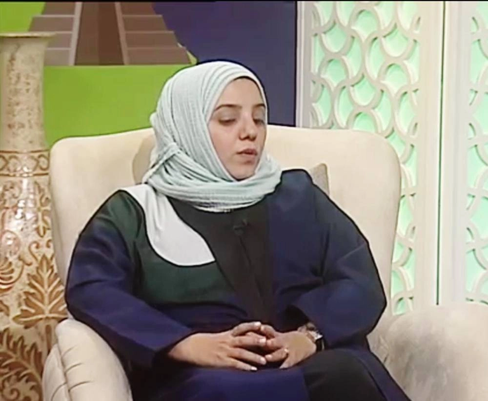 الآثار النفسية للعزل المنزلي تفصلها د.نوال الزهراني على شاشة اقرأ