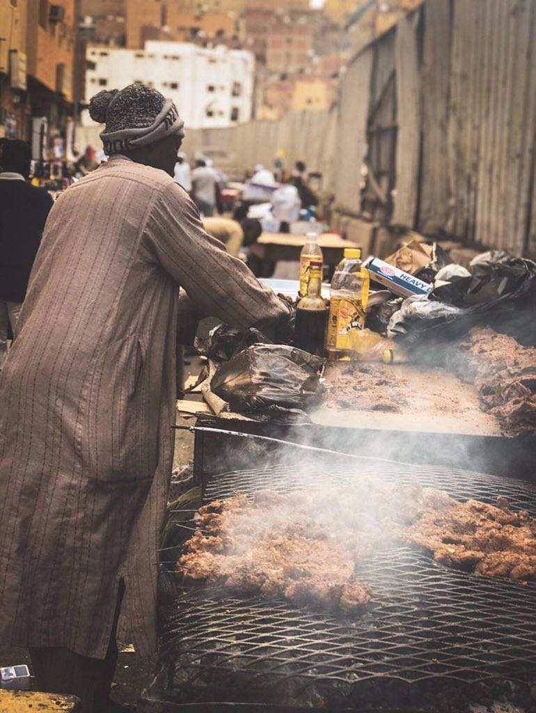 مشهد من أسواق حوش بكر في وقت سابق (مكة)