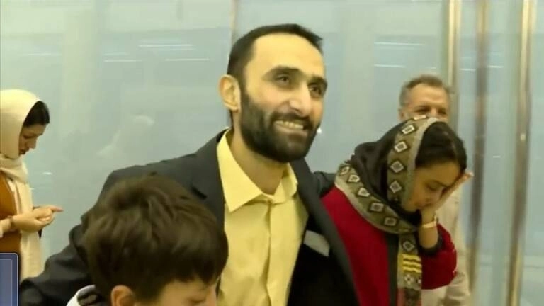 نجاد عقب عودته لطهران (مكة)