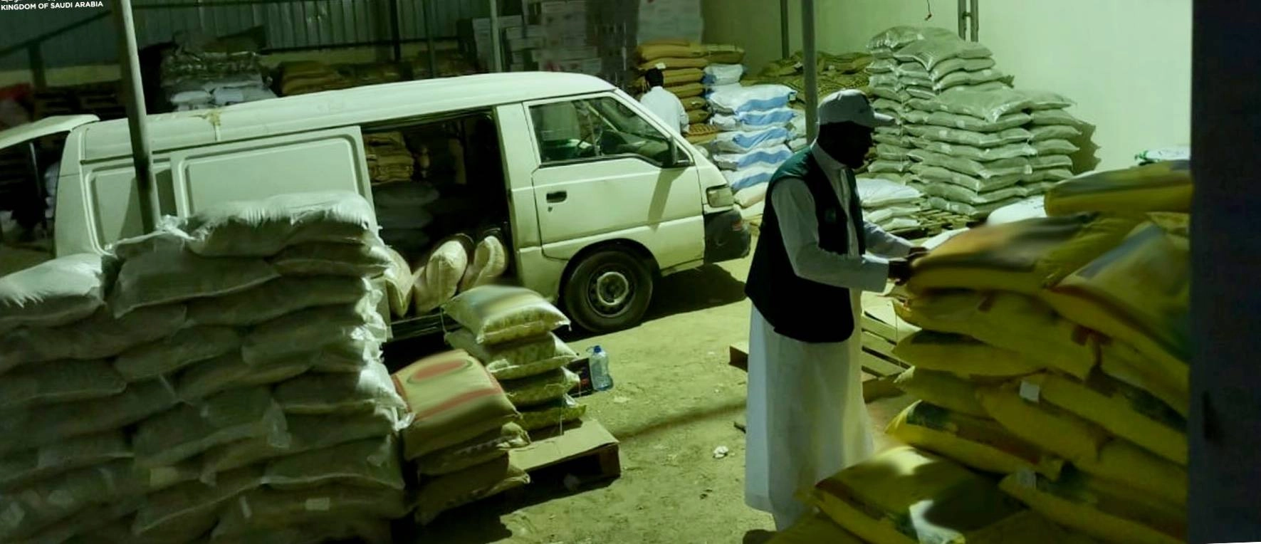 






جانب من الحملة التي نفذتها وزارة التجارة                       (مكة)
