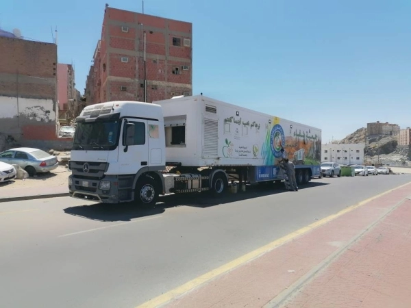 الجمعيات الخيرية الطبية يقوم بدوره كمسئولية وطنية تجاه الوطن في تسخير الامكانات البشرية والمعدات الطبية لصالح اجتياز جاحة كرونا (تصوير/أنس الحارثي)