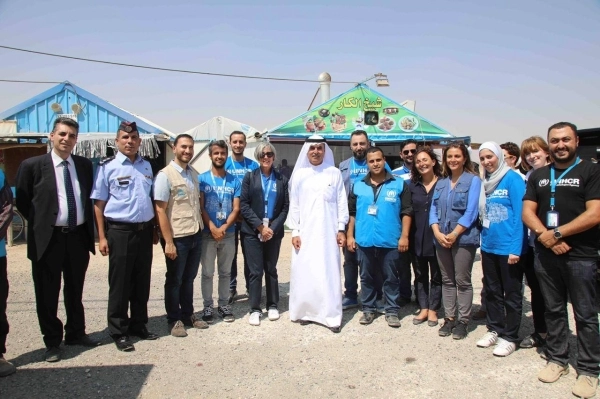 إطلاق صندوق لتعليم اللاجئين عبر الانترنت