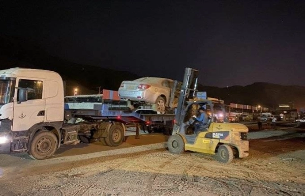 






حملة مكثفة لمعالجة التشوه البصري بإزالة 120 سيارة في عسير