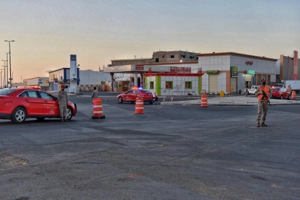 






الشرطة العسكرية الخاصة بالقوات البرية تباشر مهام تطبيق قرار منع التجول بتبوك