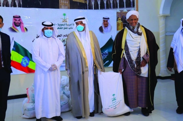 






جانب من تدشين الحملة                                             (واس)