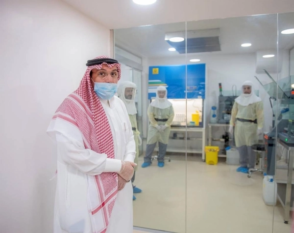 فيصل بن مشعل خلال التدشين (مكة) 