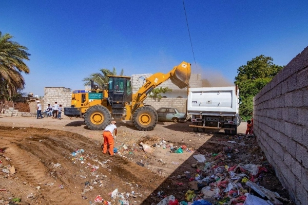 نصف مليون مستفيد من حملة "عدن أجمل" في 62 يوما