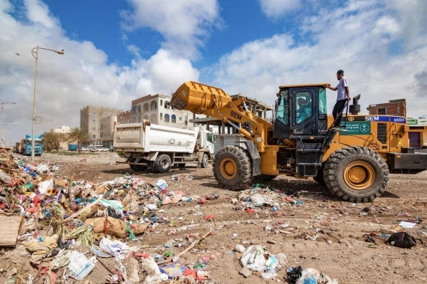 نصف مليون مستفيد من حملة "عدن أجمل" في 62 يوما