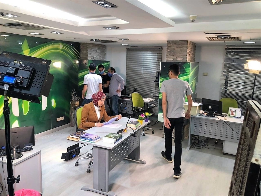 "ماذا تعلمت في أزمة كورونا؟" برنامج يعرض مشاركات الجمهور على شاشة اقرأ