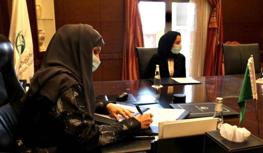 جامعة الأميرة نورة تبرم عقد تقديم خدمات مع جامعة بكين للغات والثقافة