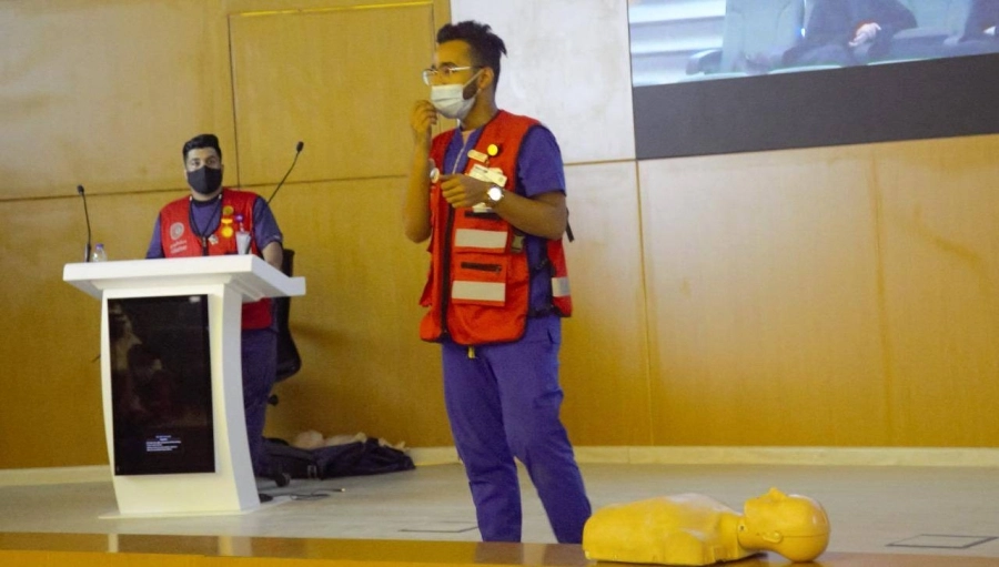 جانب من الدورة