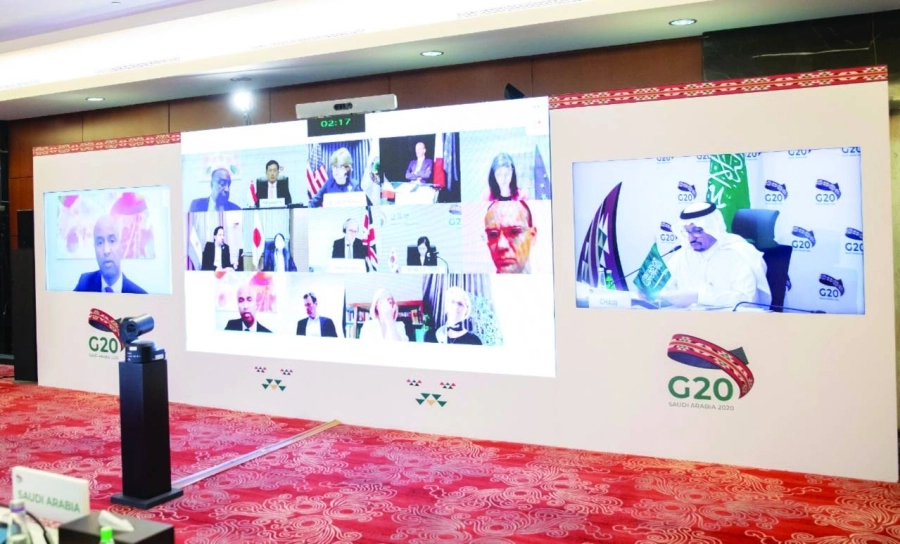 حمد آل الشيخ مترئسا الاجتماع (مكة) 