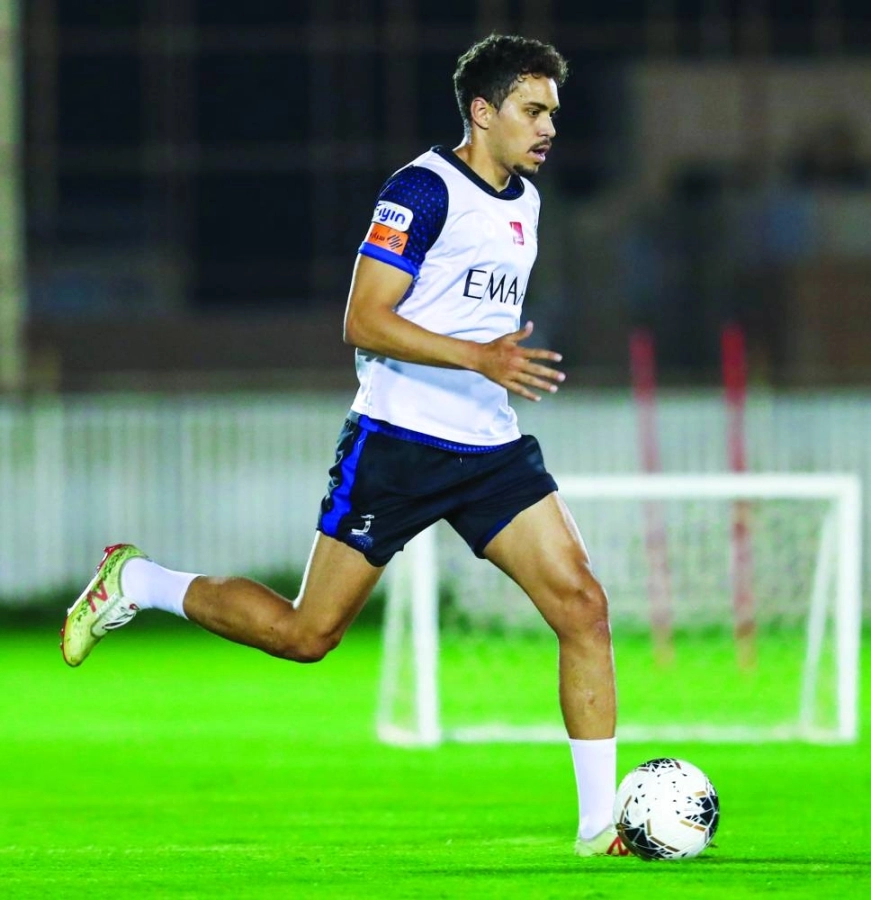 






كارلوس إدواردو