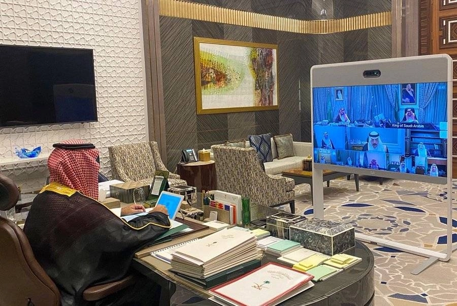 خلال جلسة مجلس الوزراء (مكة)