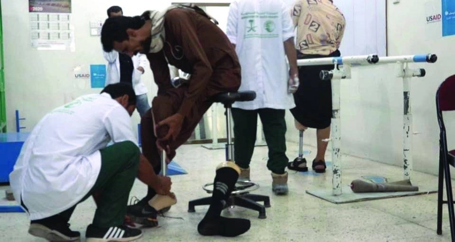 






عملية تركيب طرف صناعي لأحد المرضى