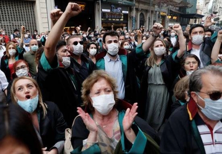 اعتراض كبير على قانون الوصاية (مكة)