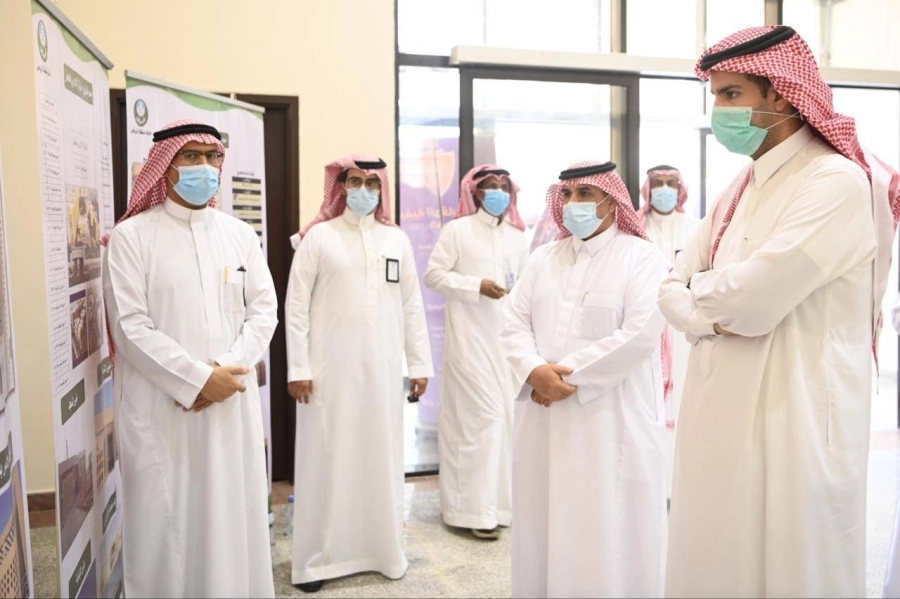أمين منطقة الرياض يوجه بسرعة إنجاز 5 مشروعات جنوب العاصمة في مدة أقصاها 8 أشهر