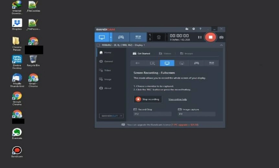 الشاشة تظهر قراصنة إيرانيين يحاولون الهجوم (مكة)