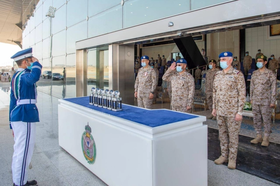 تخريج الدفعة 98 من طلبة كلية الملك فيصل الجوية