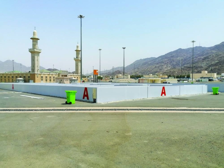 استخدام الألوان في توزيع مربعات الحجاج بمشعر مزدلفة (أنس الحارثي) 