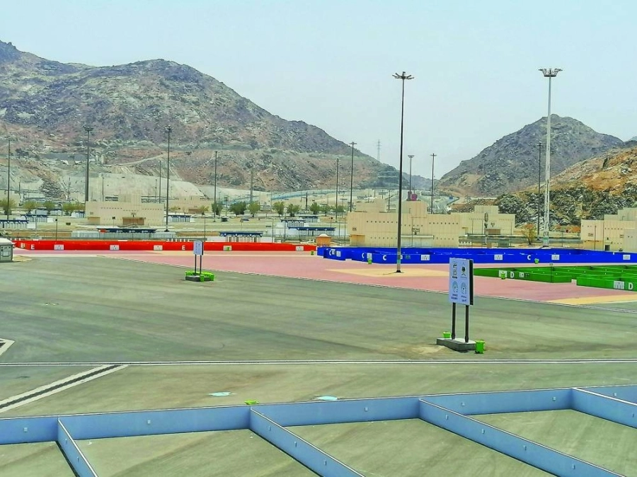 استخدام الألوان في توزيع مربعات الحجاج بمشعر مزدلفة (أنس الحارثي) 