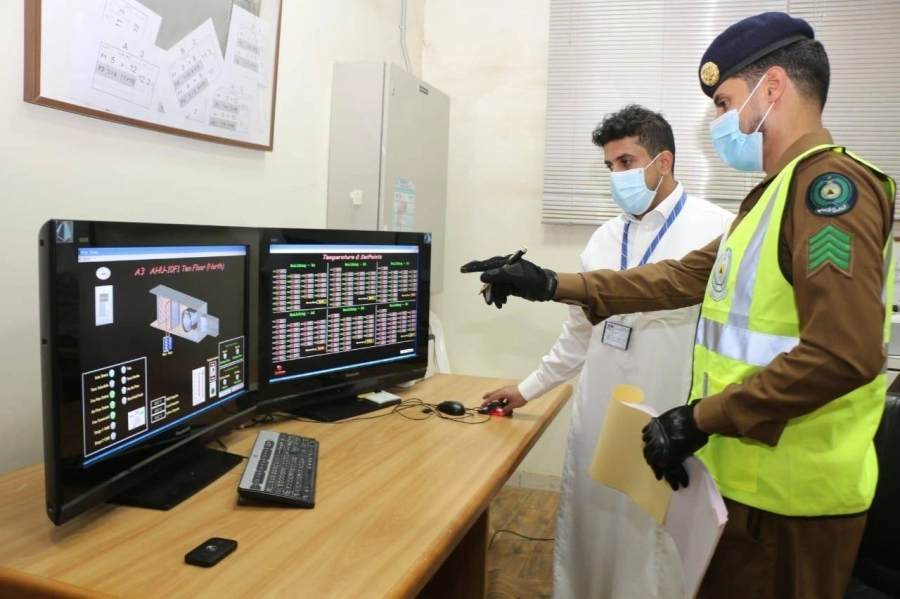 






متابعة التجهيزات بغرفة العمليات                                                            (مكة)