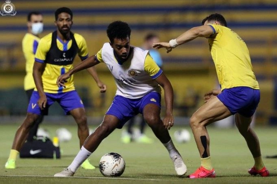 






جانب من تدريبات النصر استعدادا للديربي               (إعلامي النصر)