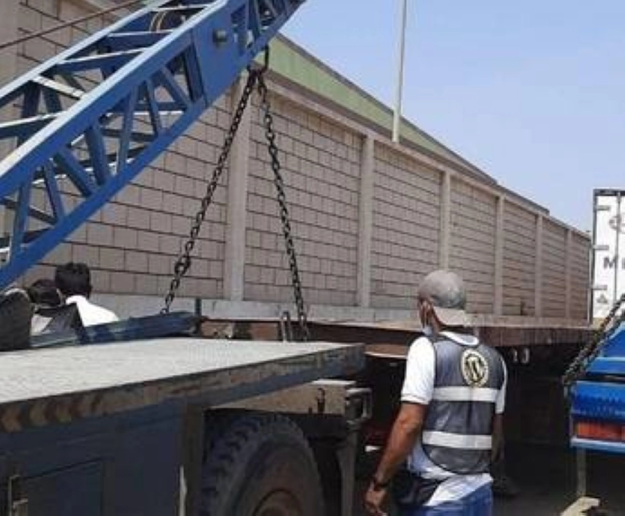 سحب المركبات المخالفة (مكة)