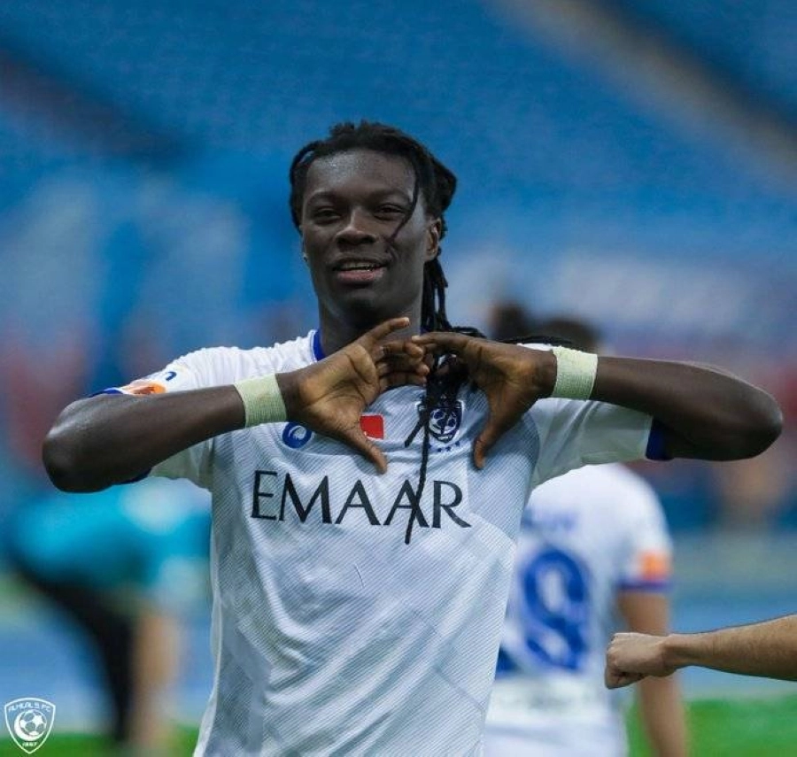 جوميز يحتفل بالنصر (اعلامي الهلال)