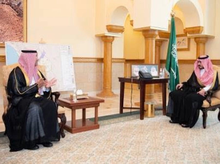 استقبال الأمير بدر بن سلطان لمدير ميناء جدة الإسلامي