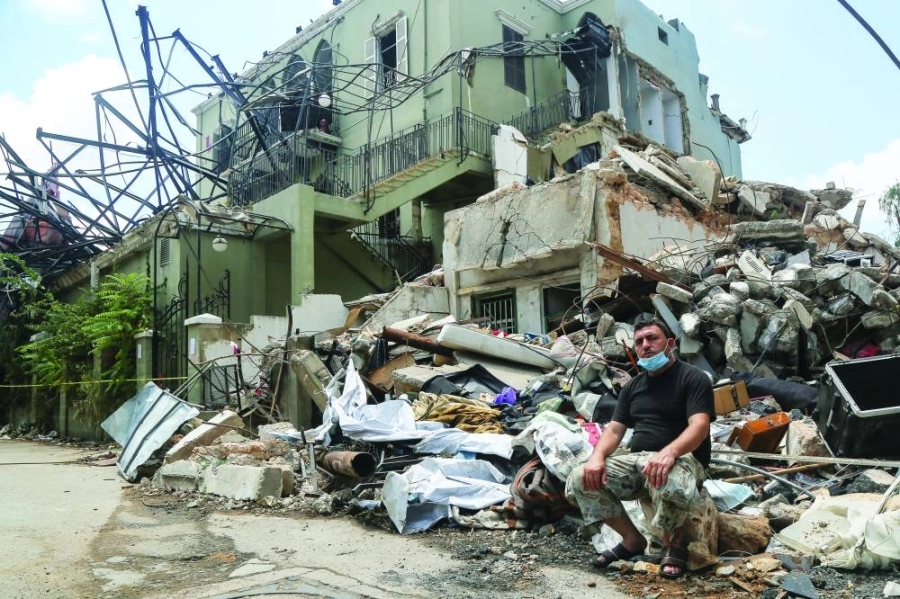 مباني متهدمة في قلب العاصمة (د ب أ)