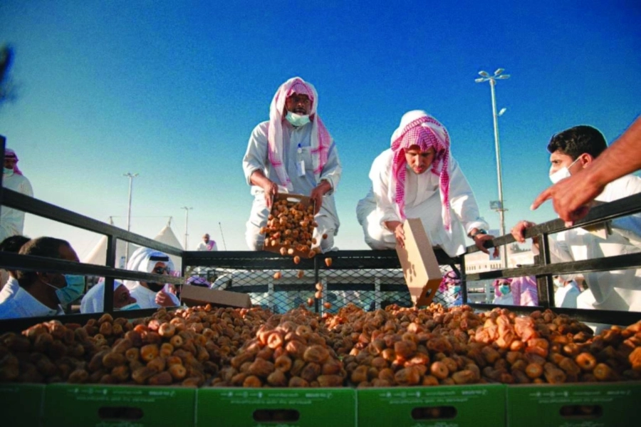 مهرجان بريدة للتمور يجمع ثلاثة ملايين عبوة من إنتاج 30 مزرعة،منها 2.9 مليون عبوة سكري
